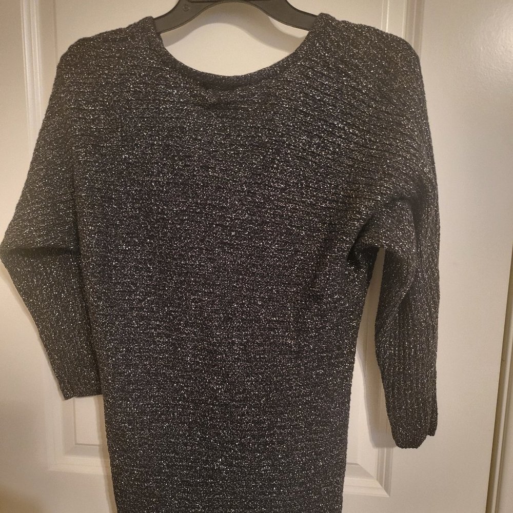 Sweater - Picture 2 of 3